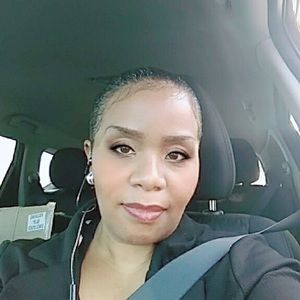 Meet your Posher, Felicia